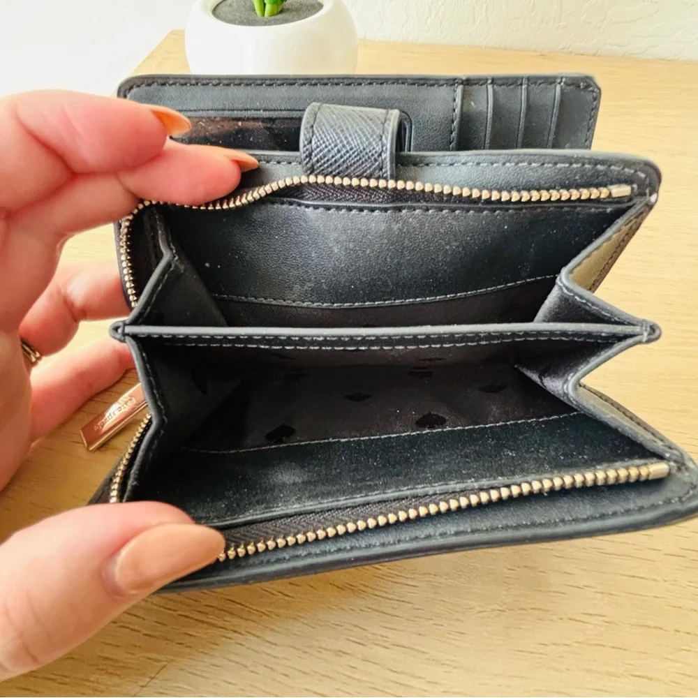 Kate Spade Black and Pink Women's‎ Wallet